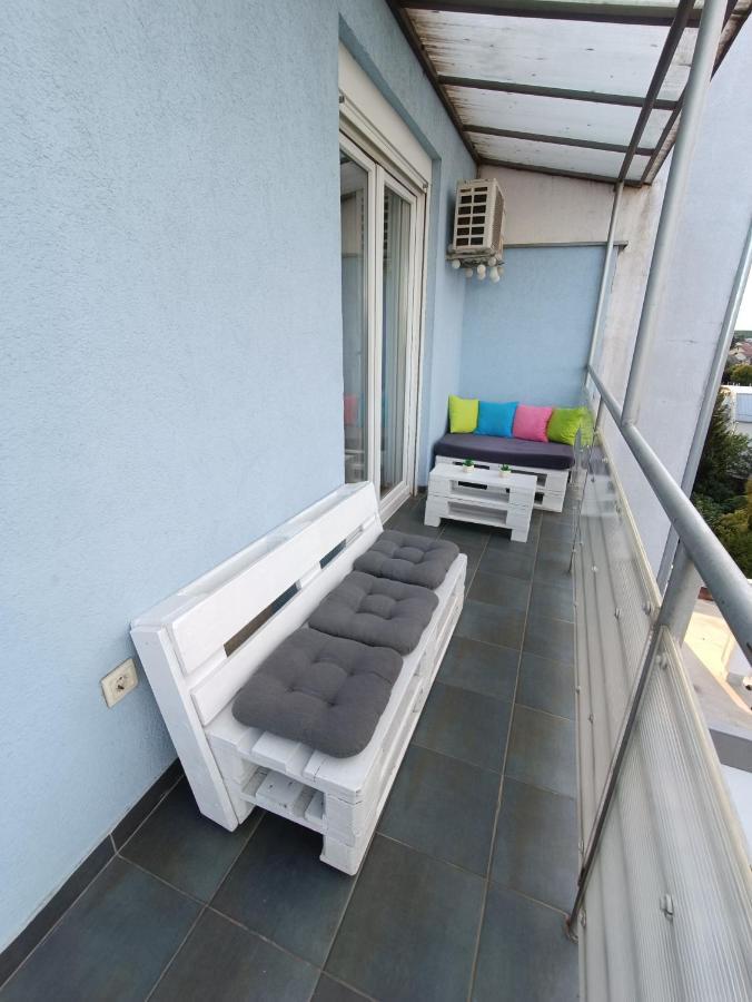 Arena Apartamento Osijek Exterior foto